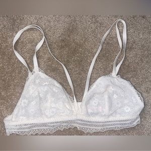 Like New VS bralette bundle